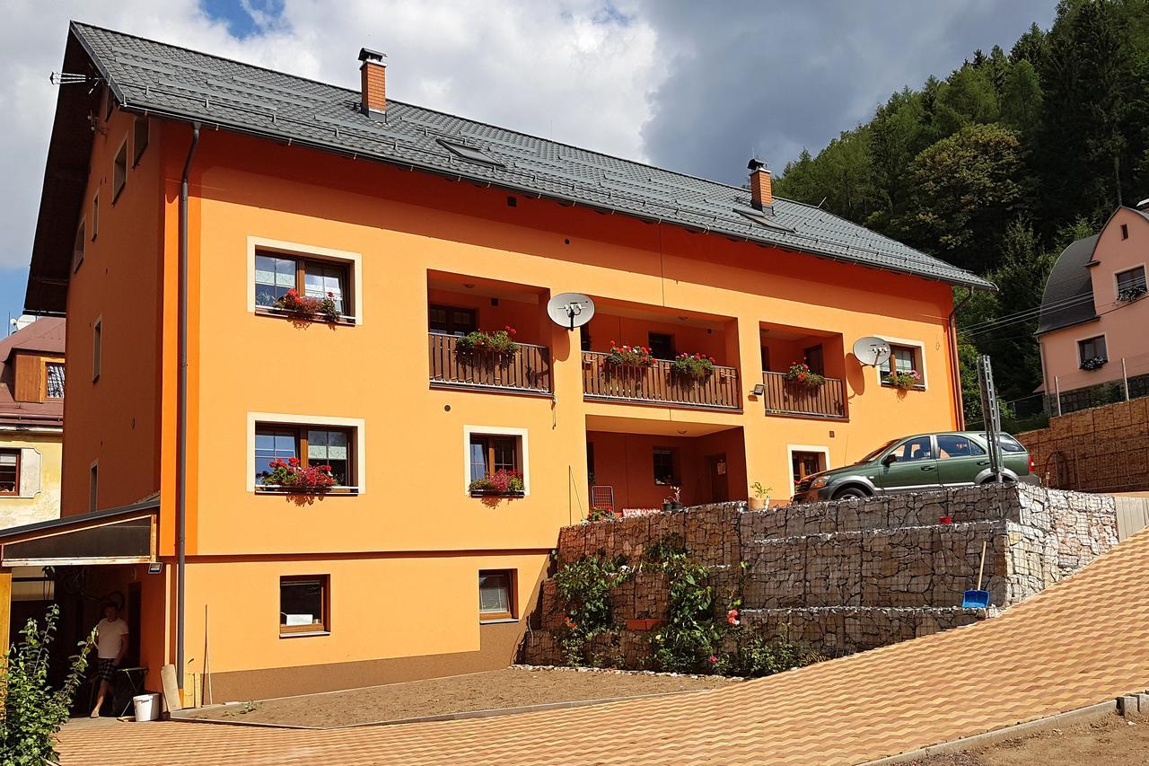 Apartments Kalyn Svoboda nad Úpou Exterior foto