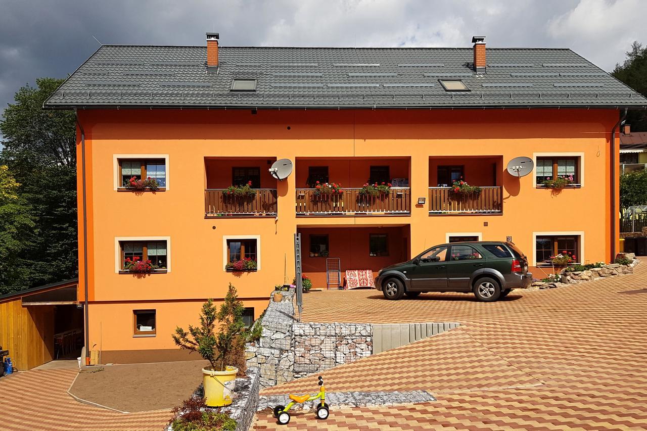 Apartments Kalyn Svoboda nad Úpou Exterior foto